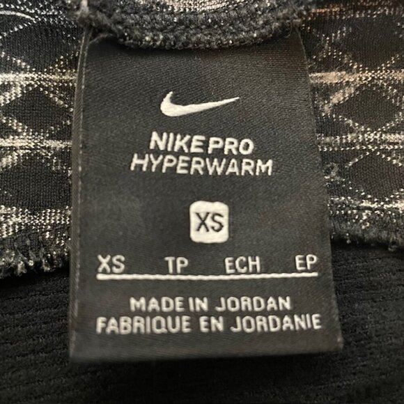 NIKE Pro HyperWarm Pullover Training Top - Size XS - Picture 7 of 9